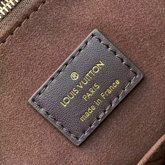 Louis Vuitton Handbags Tote Bags Large Capacity - Picture 2 of 9